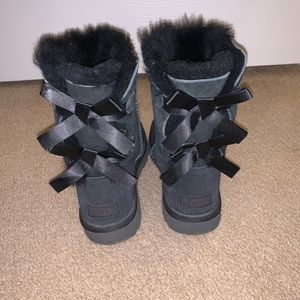 UGGs Bailey Bows